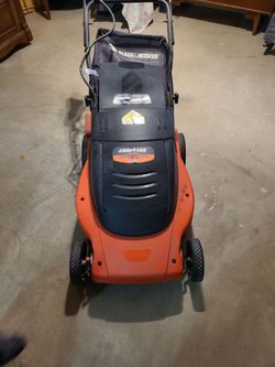 Cordless lawnmower