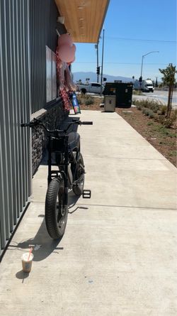 Fixing e-bike tires or pedal bike tires but bring the inner tube or the tire