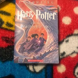 Harry Potter and the Deathly hallows #7