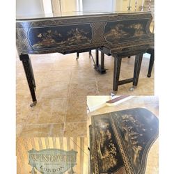 Black Lacquer wood Chinoiserie WINDOVER  Piano