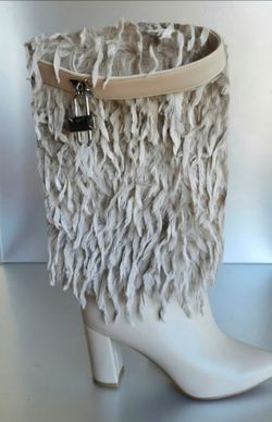 Feather Knee-High Heeled Boot
