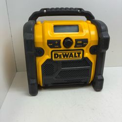 Dewalt Work Site Radio 174050