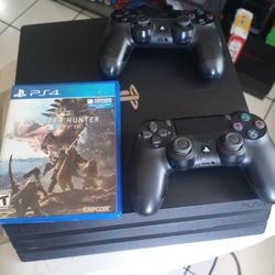 Sony PlayStation 4 Pro En Perfectas Condiciones Trabajando Bien Con 2 Controles Y 1 Juego Y Cables 