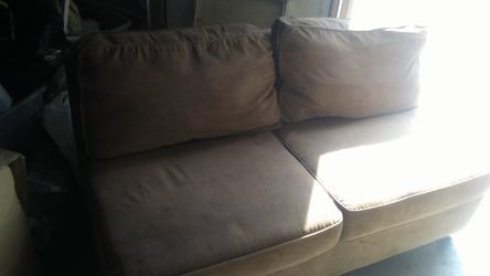 BROWN LOVE SEAT AND ONE SEATER COUCH!!