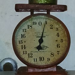 Vintage Antique Scale 