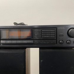 ONKYO Tuner Amplifier TX-910 + Two Sharp 120W Speakers 