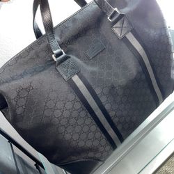 BRAND NEW AUTHENTIC GUCCI DUFFEL BAG Large 