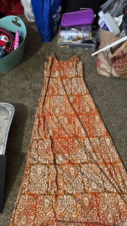 8-Size small dress/jumper lot