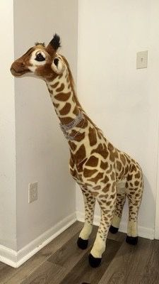 Melissa and Doug giraffe