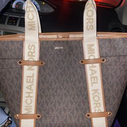 Michael Kors Purse