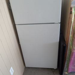 Refrigrator 