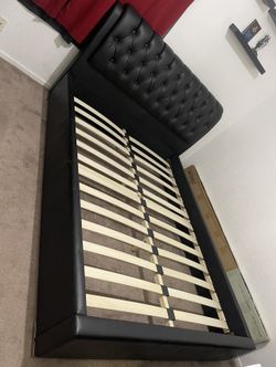 Queen Size Leather Sleigh Bed