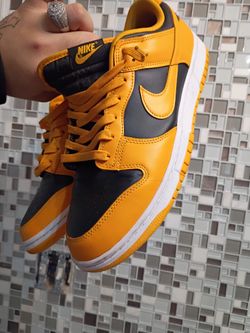 Jordan 1 Lows Black N Yellow