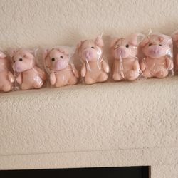 Piggy Present Toppers