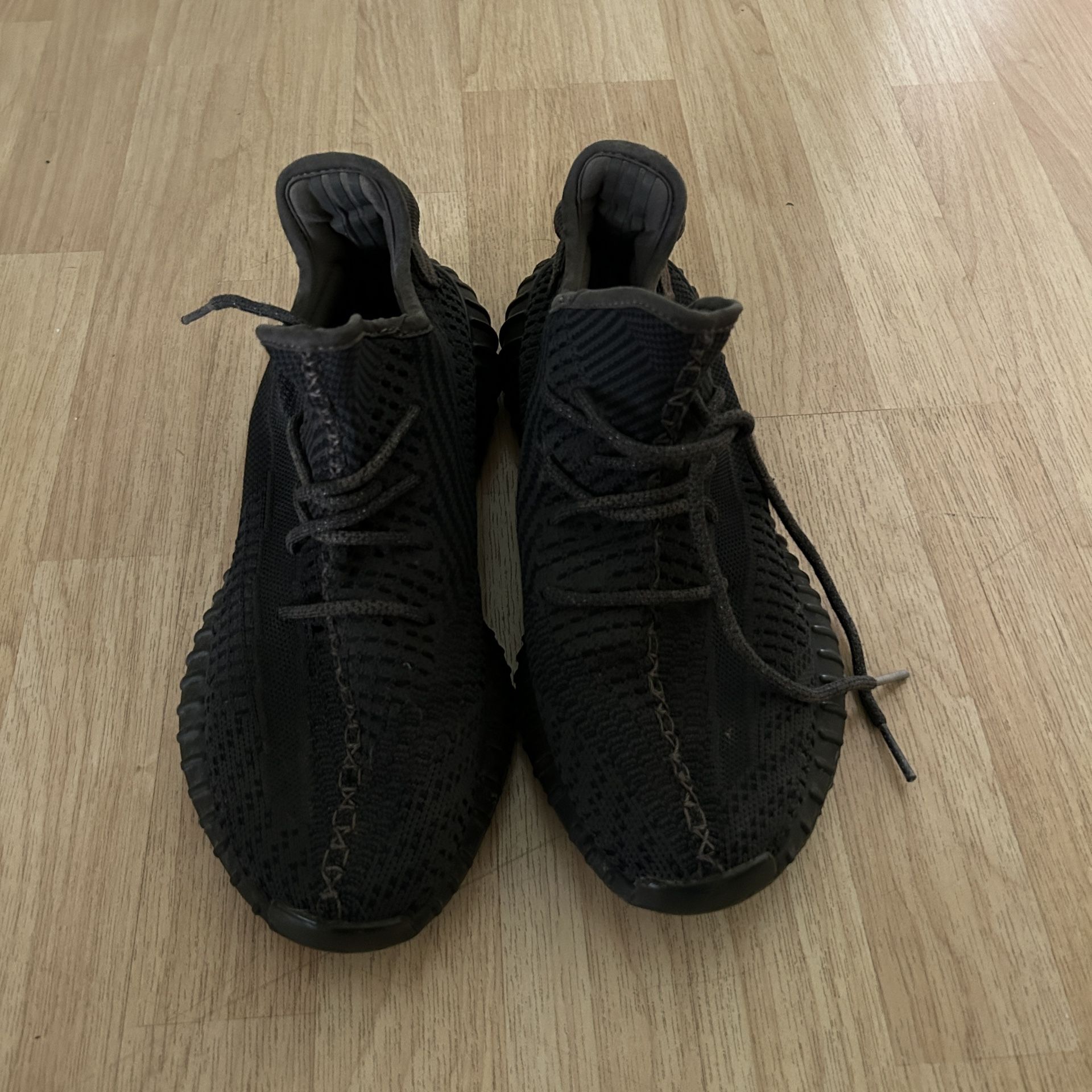 adidas yeezy boost 350 v2 onyx