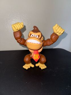 Super Mario 6-Inch Deluxe Donkey Kong Action Figure in good condition