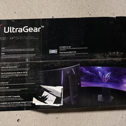 34 Inch ULTRA GEAR OLED MONTOR Brand New 