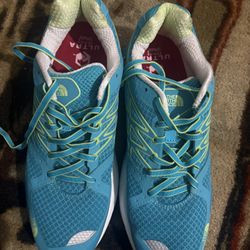 Tennis Shoes 9.5 Size 2 Pair