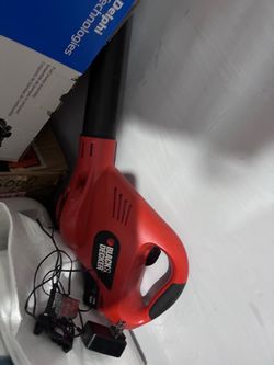 Black and decker blower
