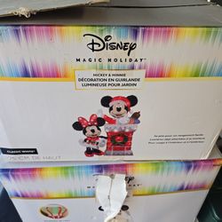 Mickey And Minnie Christmas