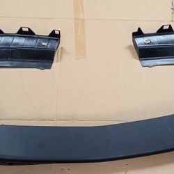 Chevy Silverado 2500HD 3500HD Front Bumper Cap