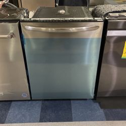 Frigidaire Gallery Stainless Steel Dishwasher‼️‼️