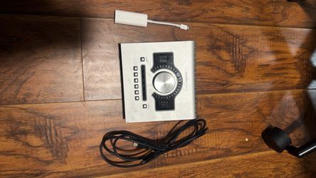 Universal Audio Apollo Twin Audio Interface – Good Condition