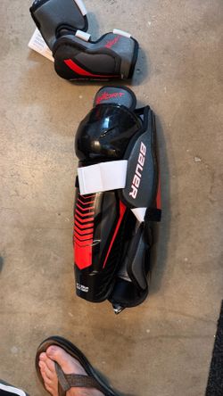 Bauer Shin Guards 12