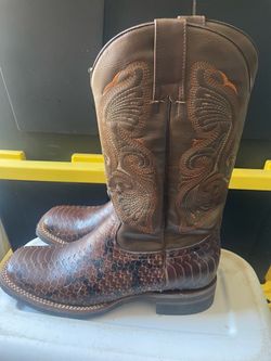 Brown boots, size 8.50 for men
