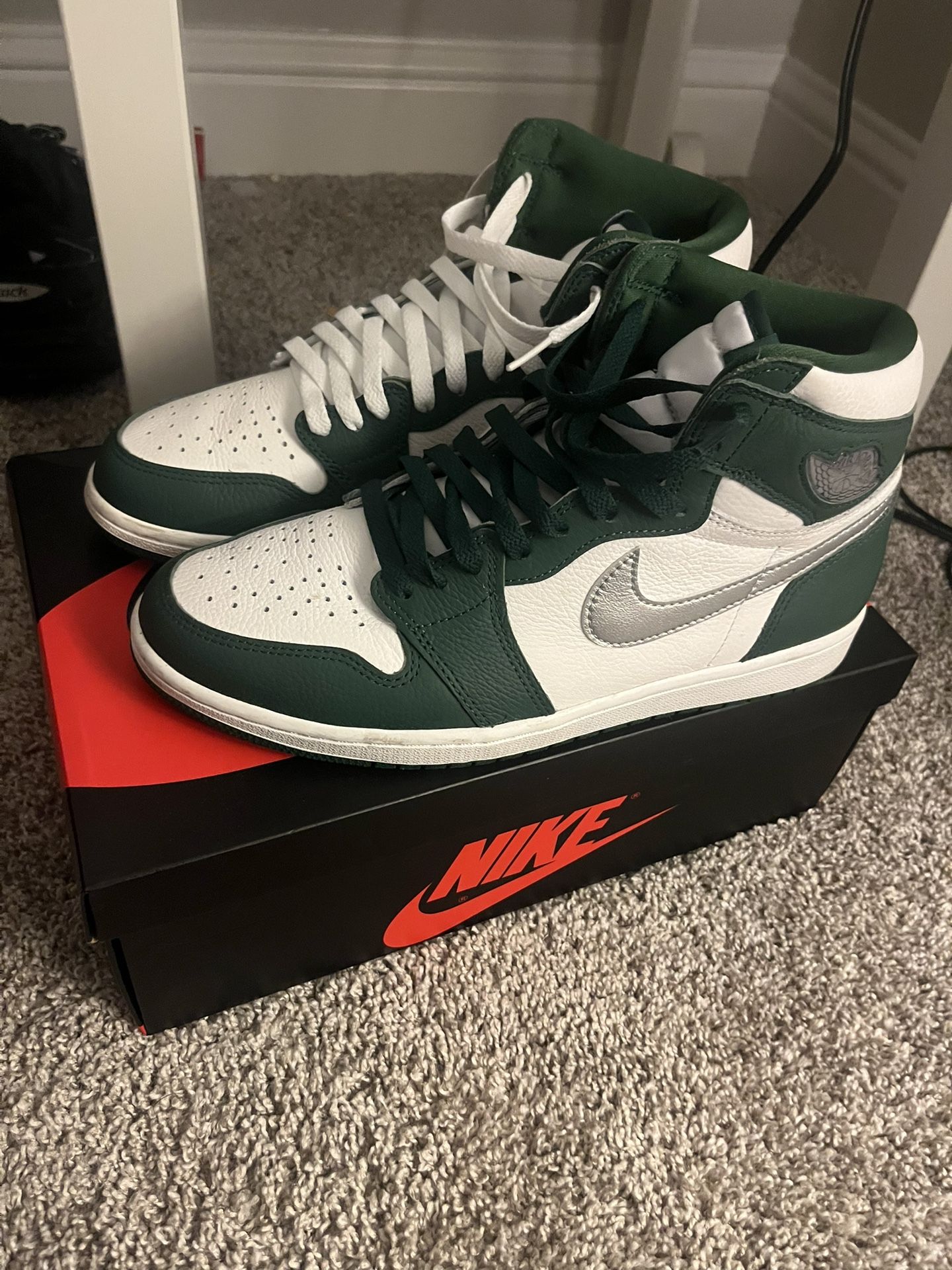 Jordan 1 high “Gorge green”