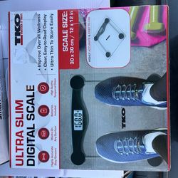 Slim weight scale
