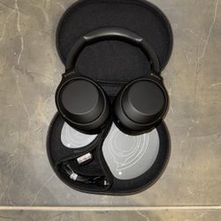 Sony WH-1000XM4 Wireless Premium Noise Canceling Overhead Headphones with Mic
