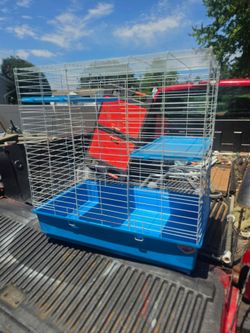 Large small animal cage prices firm