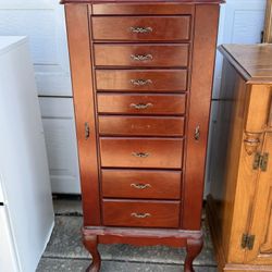 FREE FURNITURE