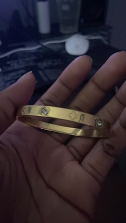 Real gold v/s diamond bracelet