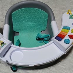 Baby Seat For Feeding Or Entertainment Works