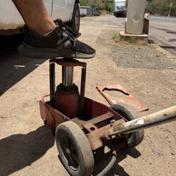 Air Jack Lift $200