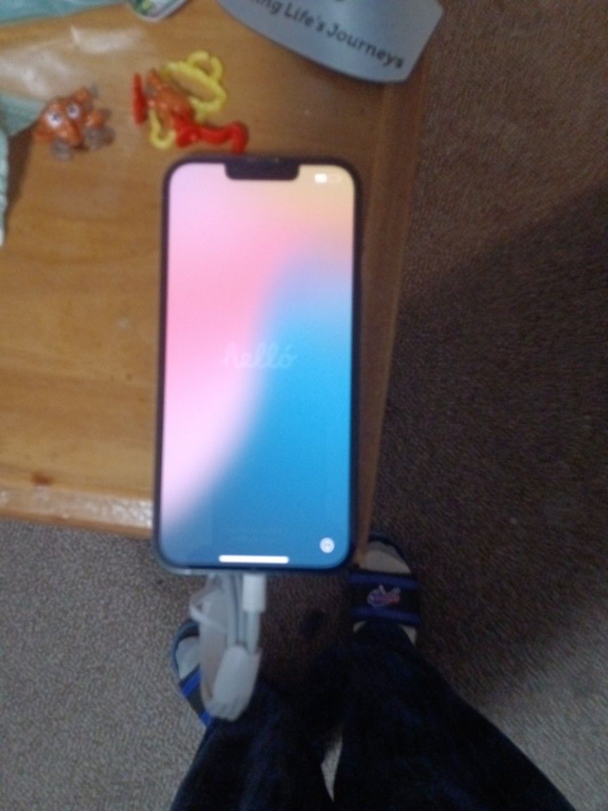 iPhone 13 128g