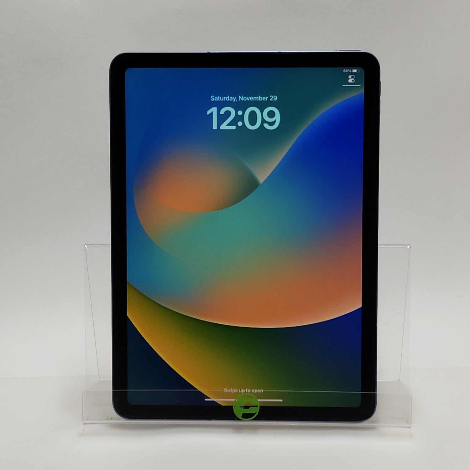 Unlocked Apple iPad Air 5th Gen 256GB Blue MM733LL/A