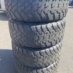 (4) Toyo 35x12.5x20 MT tires  