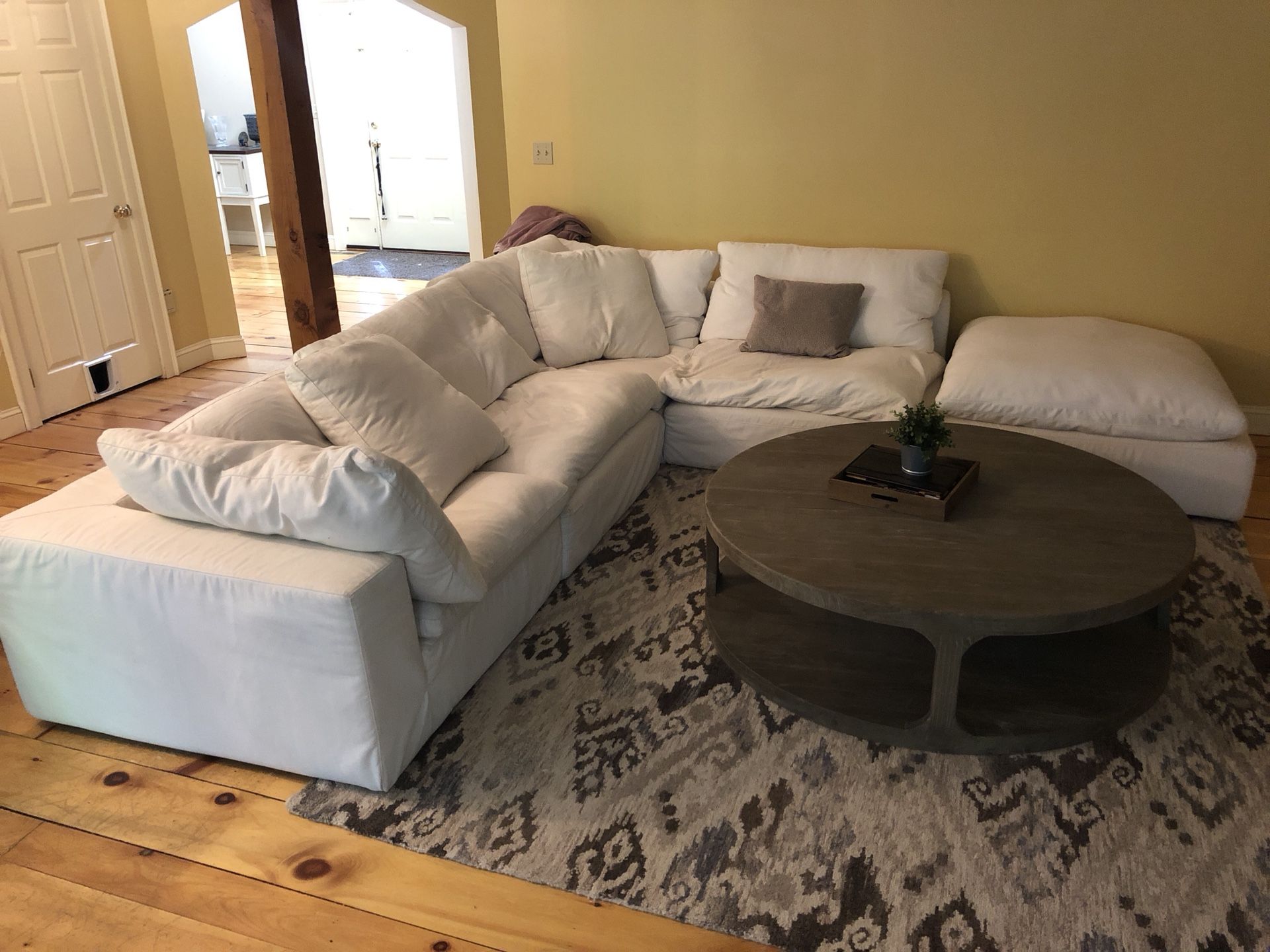 Restoration Hardware Cloud Couch Luxe Sectional for Sale in