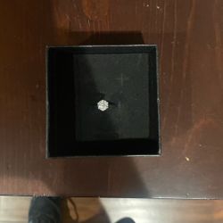 1 Carat Diamond Ring 