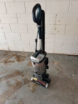 Shark Navigator Upright Vacuum Cleaner