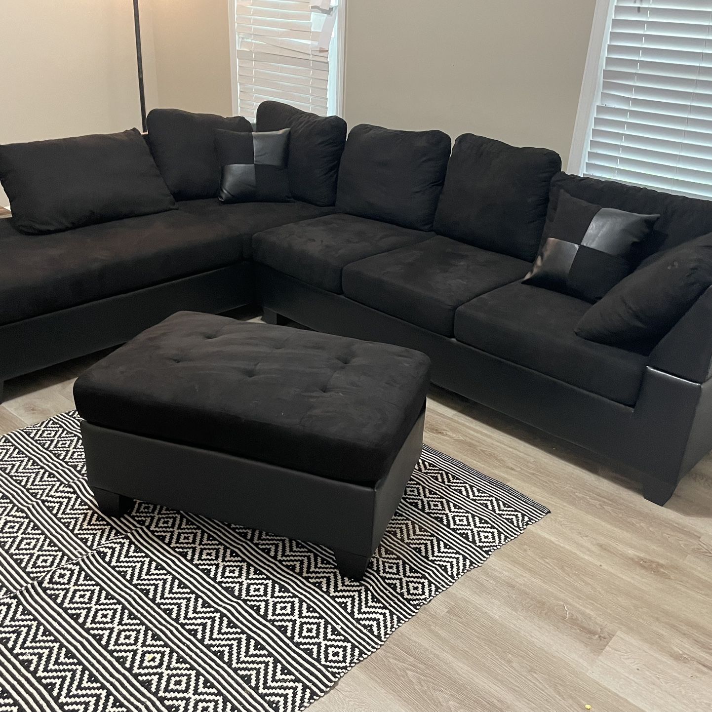 MULTI-COLOR SECTIONAL, AVAILABLE IN BLACK , GRAY , BROWN AND RED! $595 WITHOUT OTTOMAN $645 WITH!   YOU DON’T PAY UNTIL WE DELIVER!! 