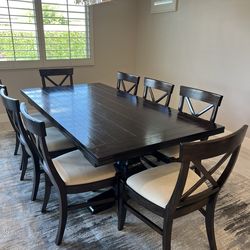 Dining Room Table 86-1/2” X 44” Mahogany Trestle