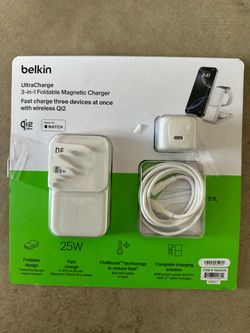Belkin UltraCharge 3-in-1 Foldable Magnetic Charger