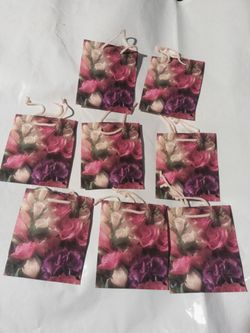 Hallmark Small Gift Bags with Floral Design (8 Pack