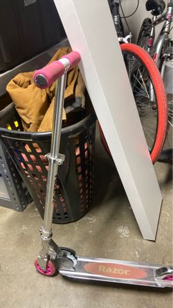 Razor scooter