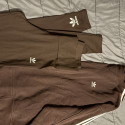 Adidas Sweat Suite Size(M)