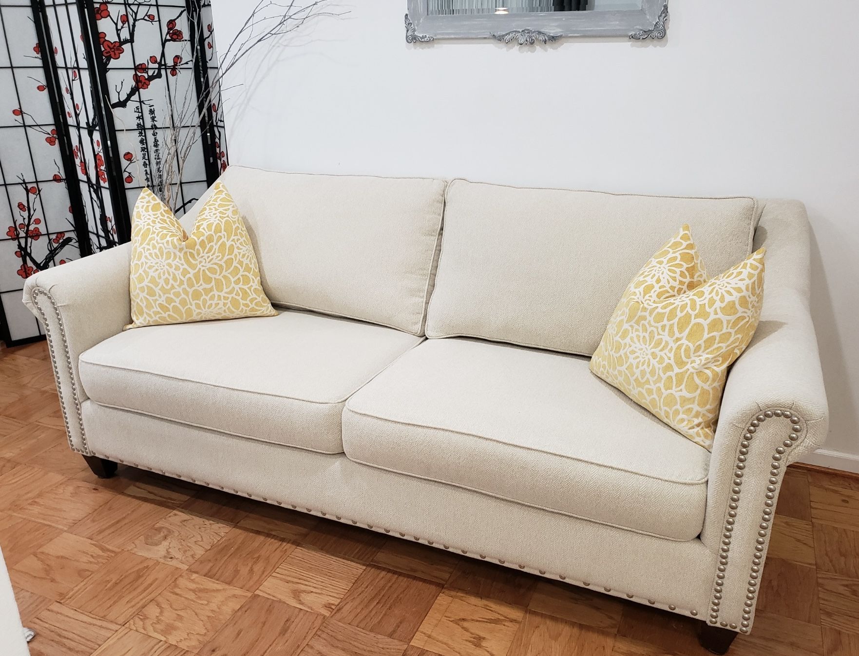 Sofa in excellent Condition!